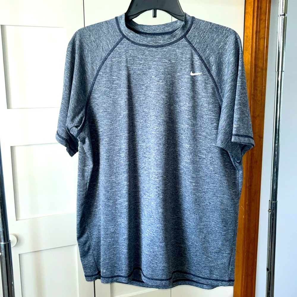Nike Dri-Fit men’s size Large grey T-shirt
